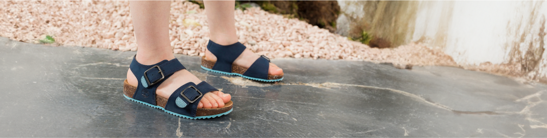 YOUTH SANDALS