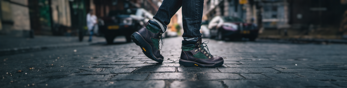 MENS CHUKKAS