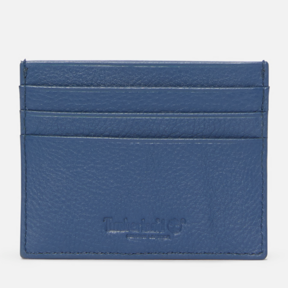 Timberland Kennebunk Credit Card Holder for Men in Dark Blue. Dark Blue leather credit card holder for men. Made from 100% tumbled cow leather for a luxurious feel. Six credit card slots for organisation. Compact size for easy carrying. Great gift for men.