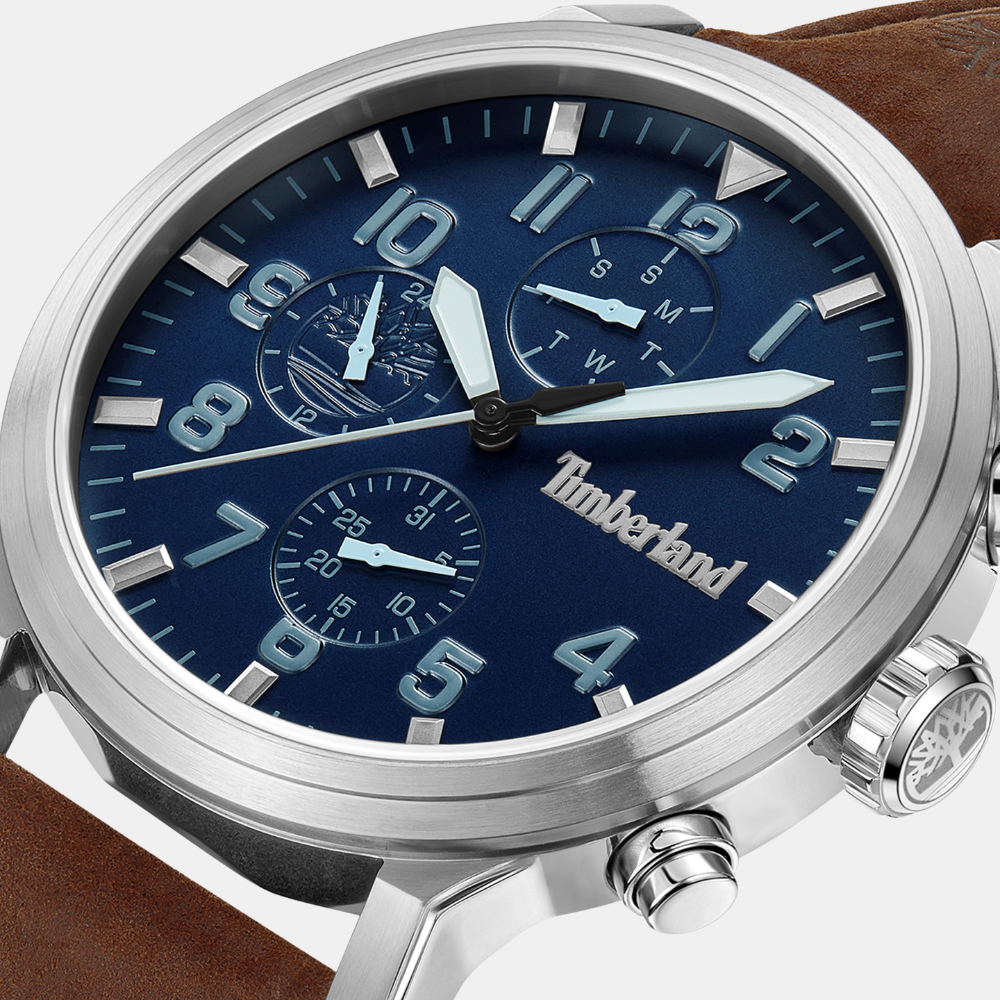 Timberland® Driscoll Watch for Men. Stainless steel case with dark blue dial and clear markers. Rich brown leather strap for a sophisticated look. 