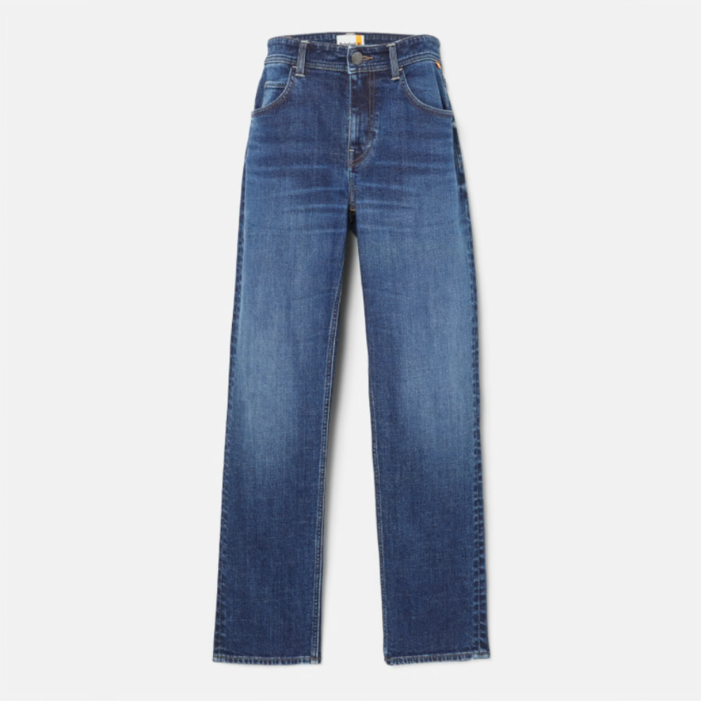 Timberland® Indigo Stretch Denim for Men in Indigo. Made with organic cotton for sustainability and comfort. Slim-fit cut for modern style. Classic 5-pocket design for functionality. Indigo wash for timeless look.