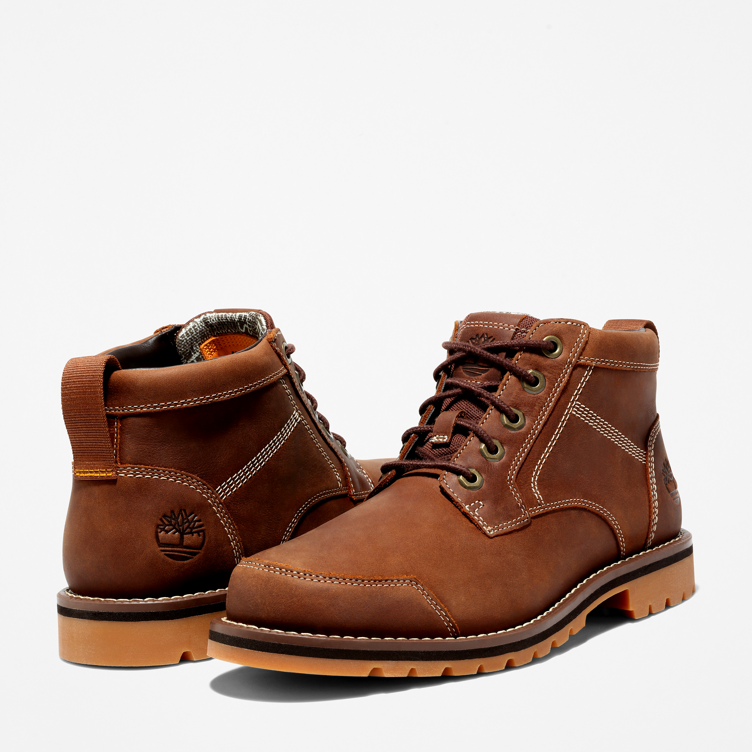 Larchmont Lace-Up Chukka Boot For Men