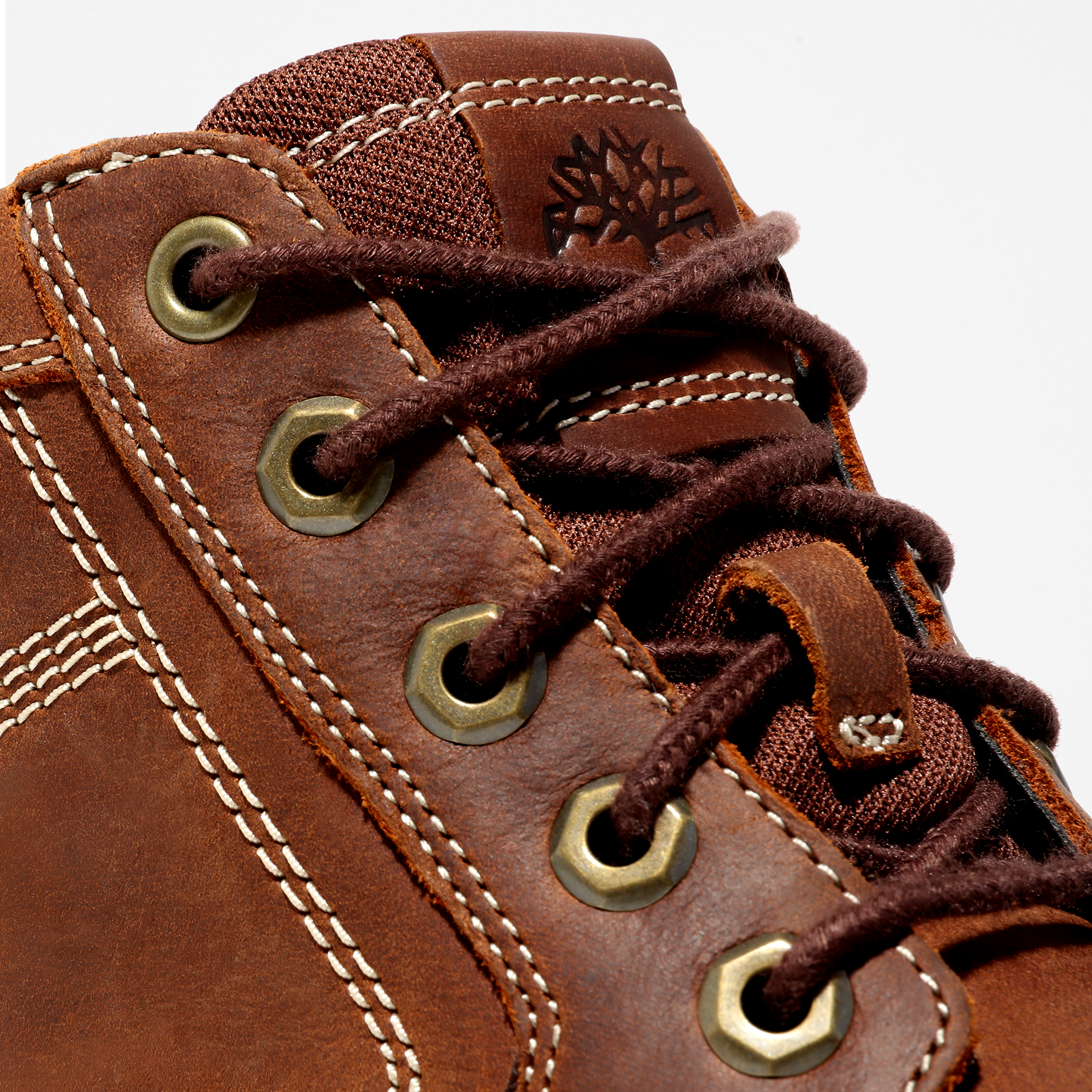 Larchmont Lace-Up Chukka Boot For Men