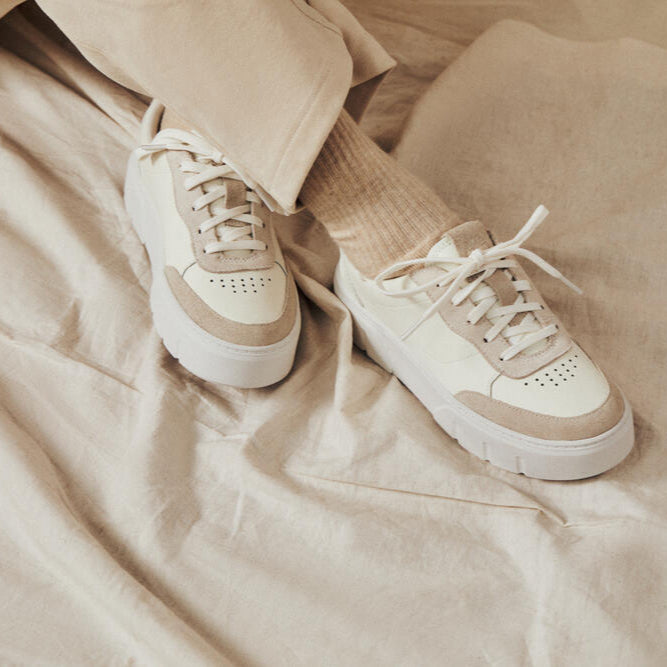 Laurel Court Low Lace-Up Sneaker For Women