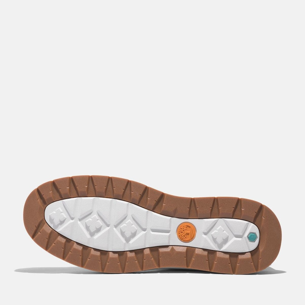 Timberland¡ Maple Grove Low Lace Up Sneaker for Men. Light taupe colored full grain leather sneaker with lace-up closure, comfortable lining made with recycled materials, and rubber outsole for traction. Perfect for everyday wear.