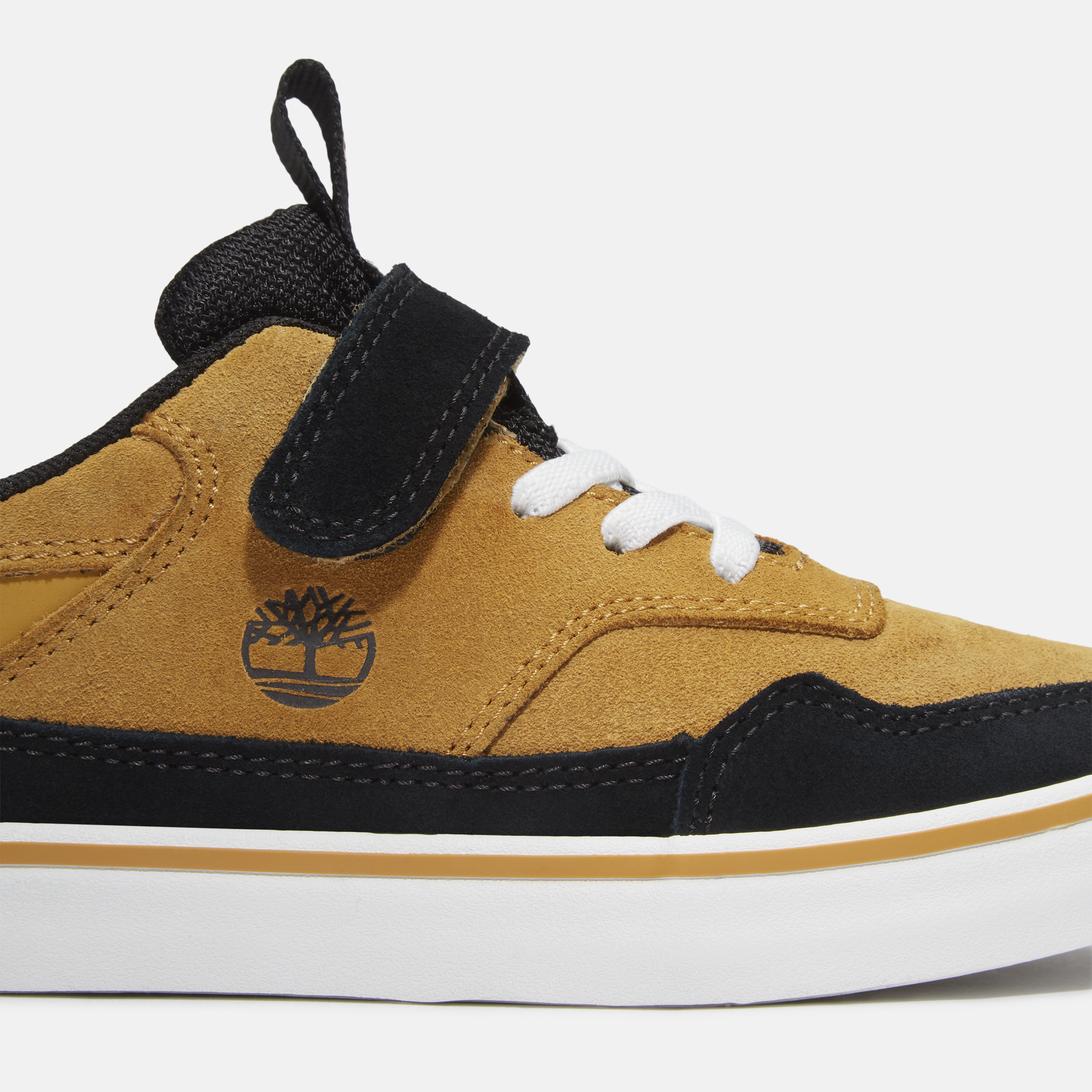 Stone Jump Low Hook & Loop Sneaker For Youth