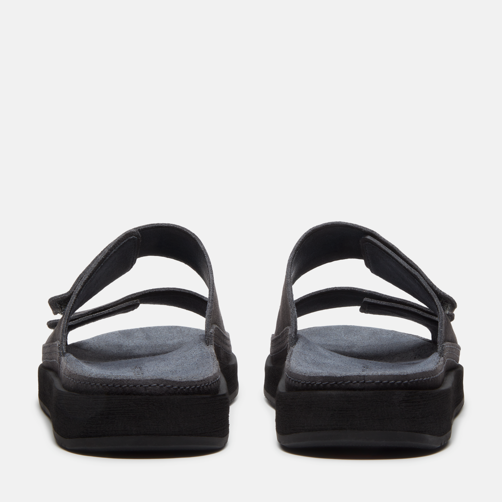 Casco Cove Suede Slide Sandal For Men