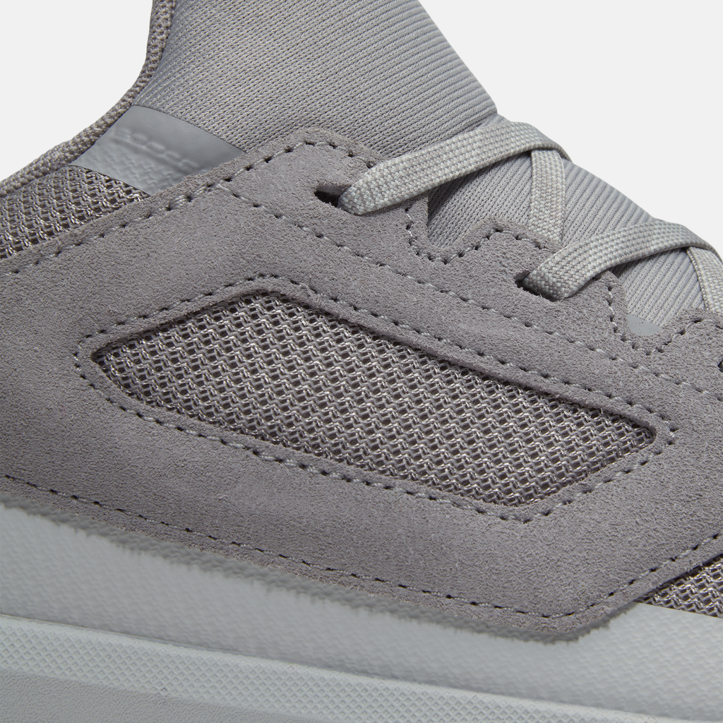 Motion Ledge Low Lace Up Mesh Sneaker For Men