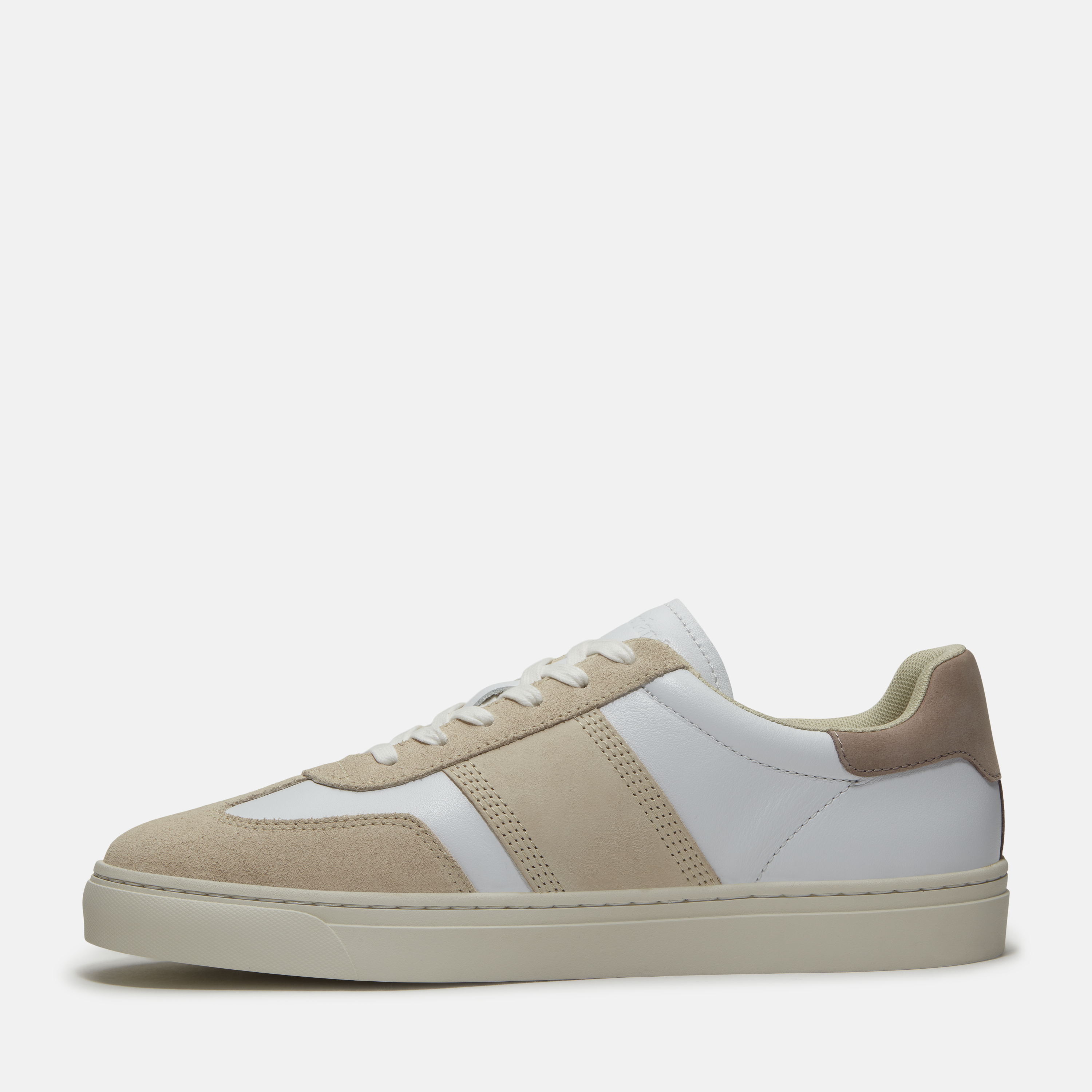 Lisbon Street Low Lace Up Sneaker For All Gender