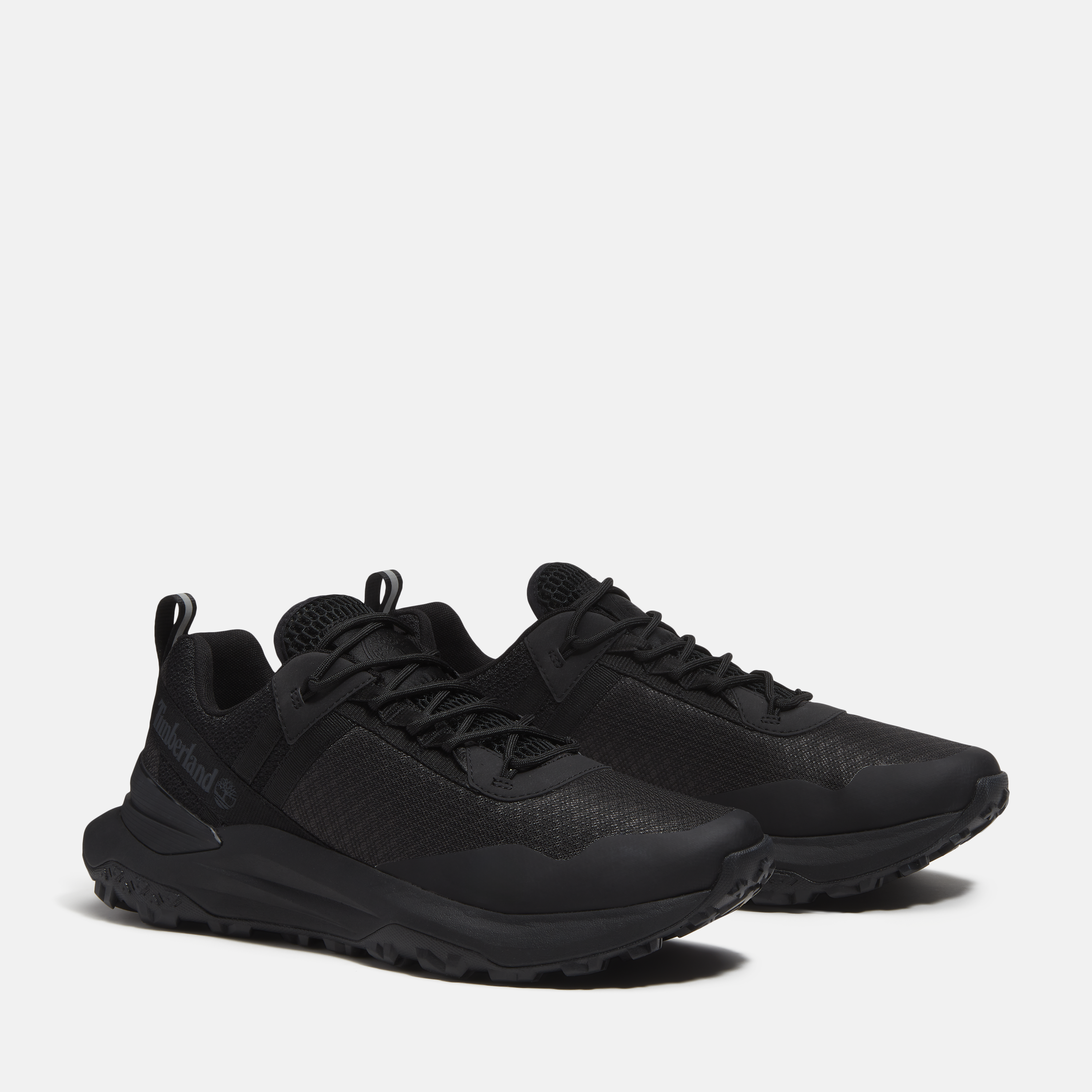 Motion Access Low Lace Up Mesh Sneaker For Men