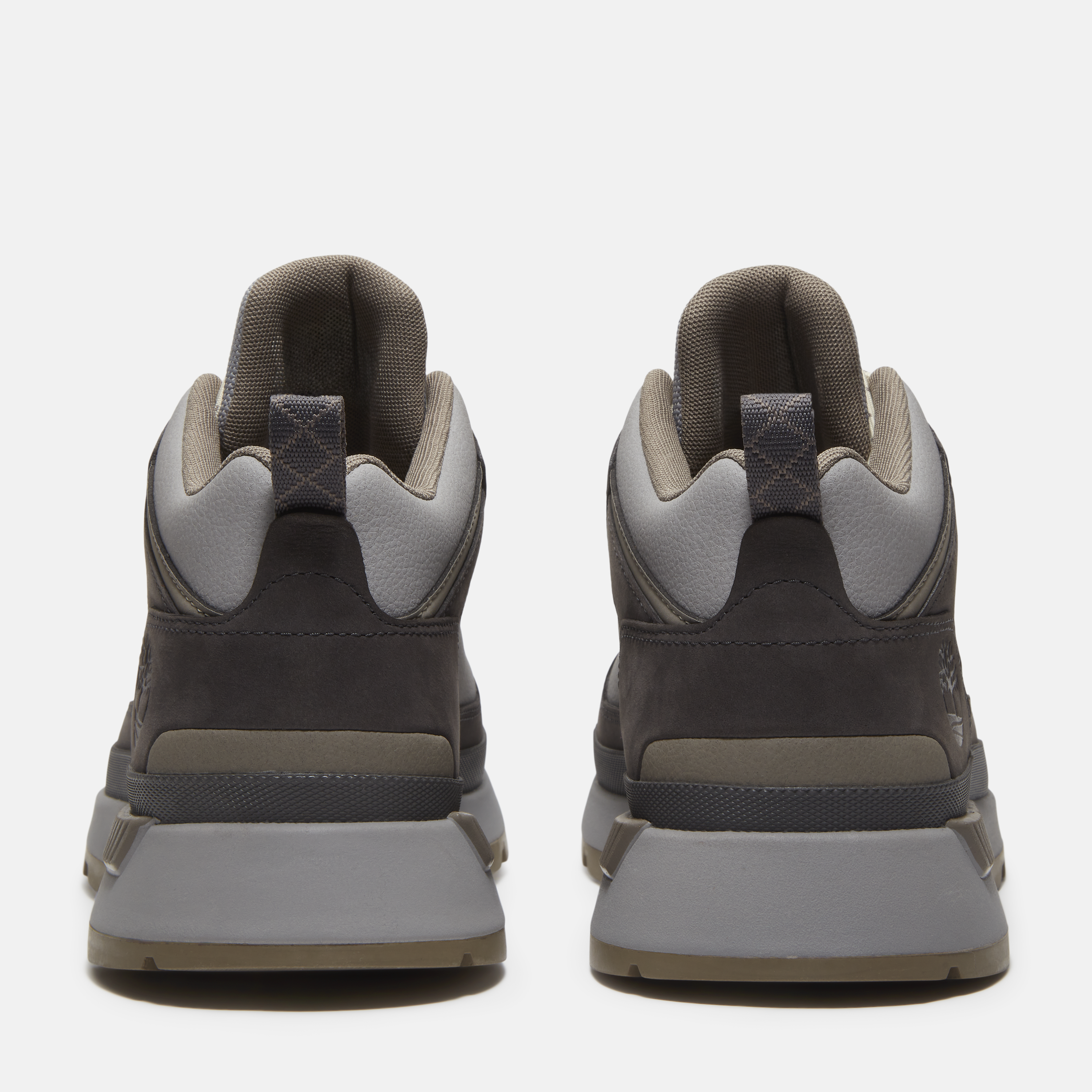 Field Trekker Low Lace Up Sneaker For Men