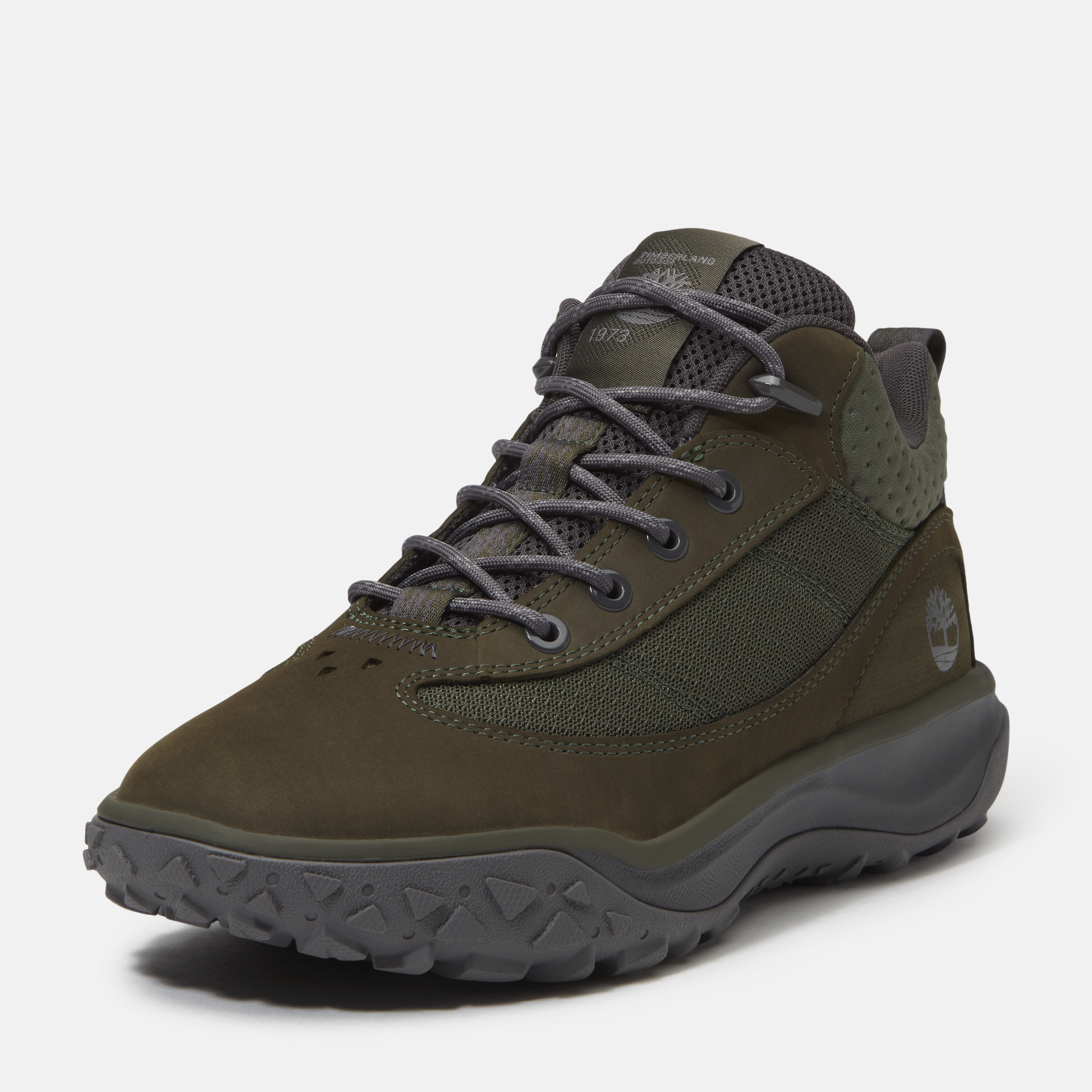 Timbercush Motion 7 Mid Lace Up Sneaker For Men