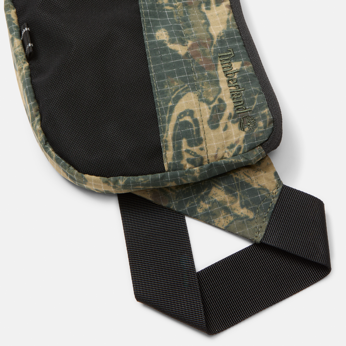 City Traverse Lite Camo Sling Bag